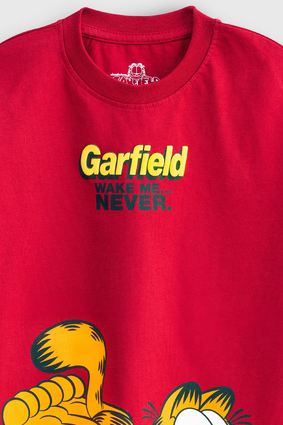 Garfield Wake Me Never Cargo Shorts Set