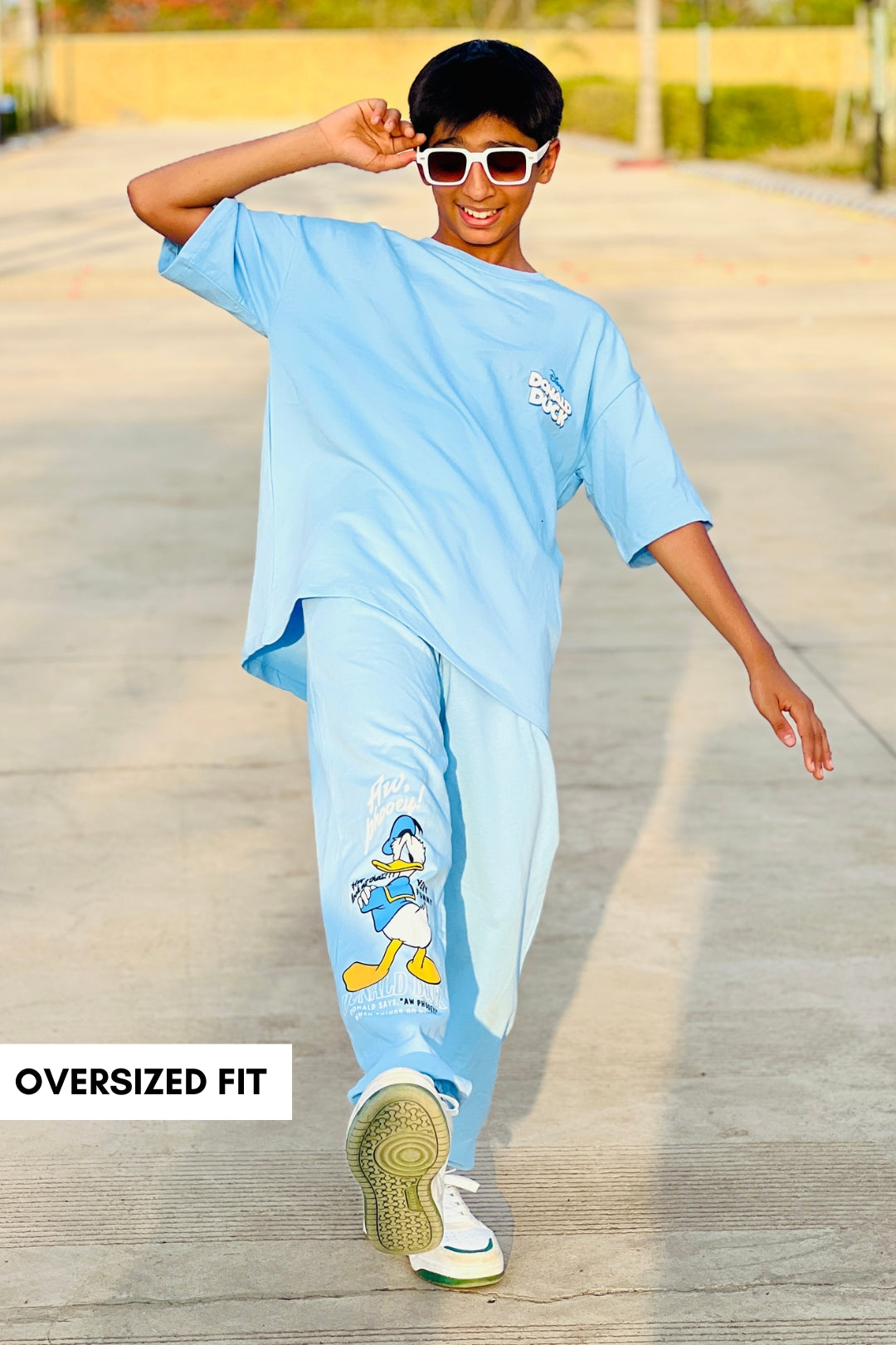 disney donald duck jogger and t-shirt set for boys