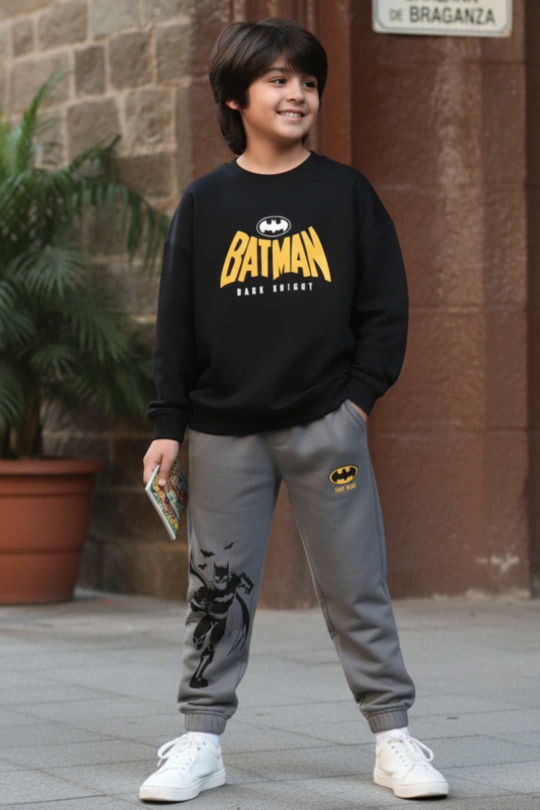 batman sweatshirt co-ord set for boys