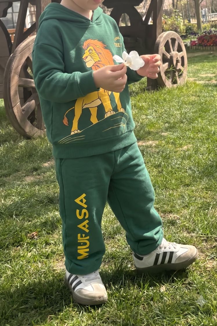 Mufasa Lion King Winter Co-Ord Set